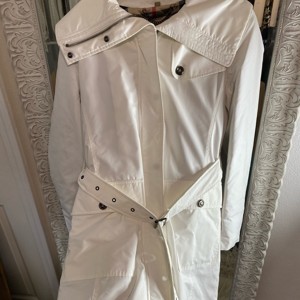 🔥Burberry White coat
